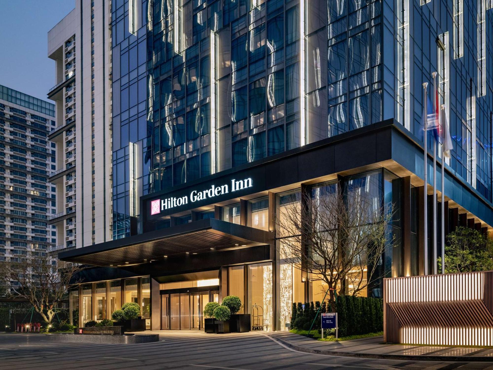 Hilton Garden Inn Shenzhen World Exhibition & Convention Center Exterior photo