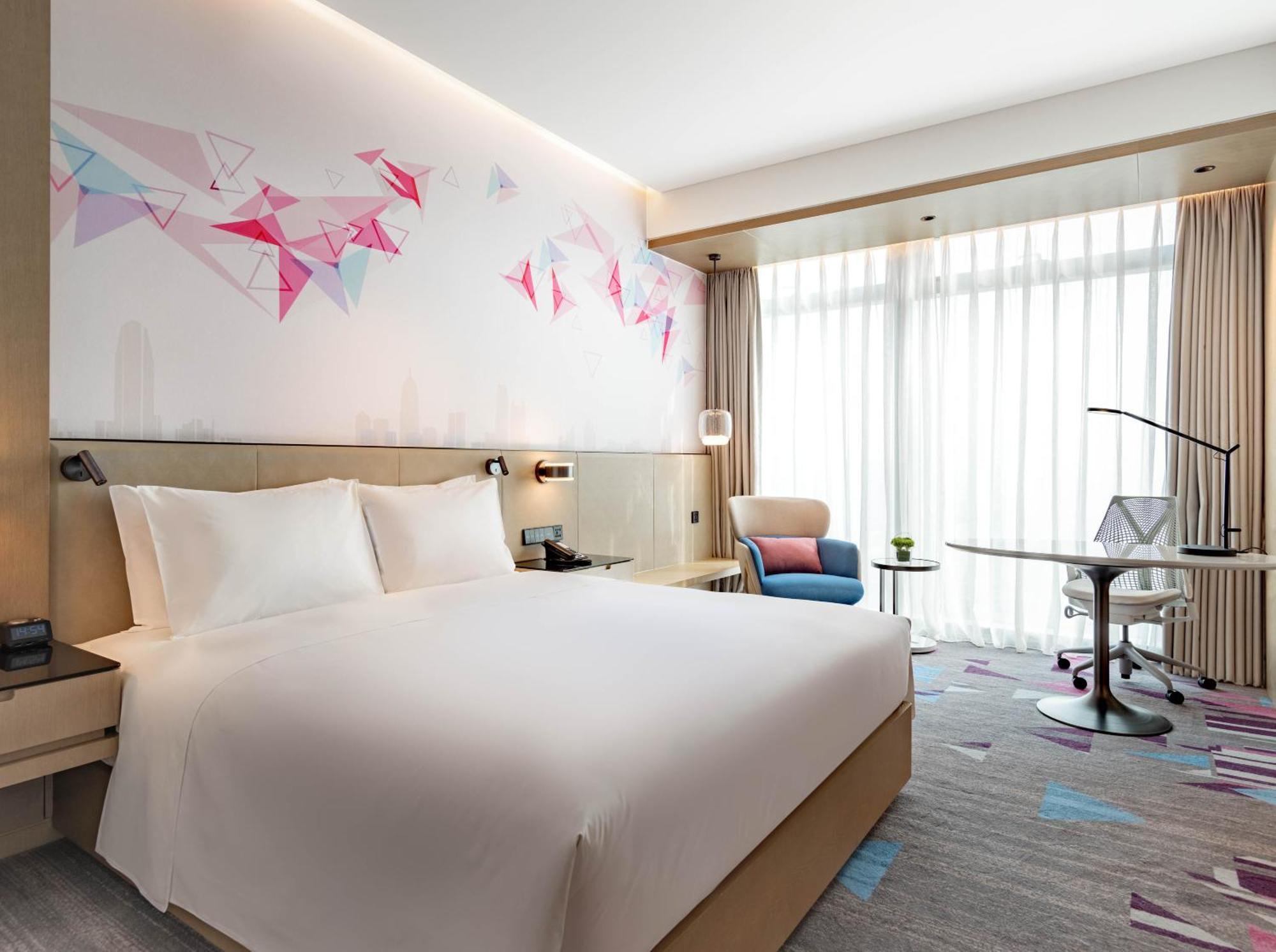Hilton Garden Inn Shenzhen World Exhibition & Convention Center Exterior photo